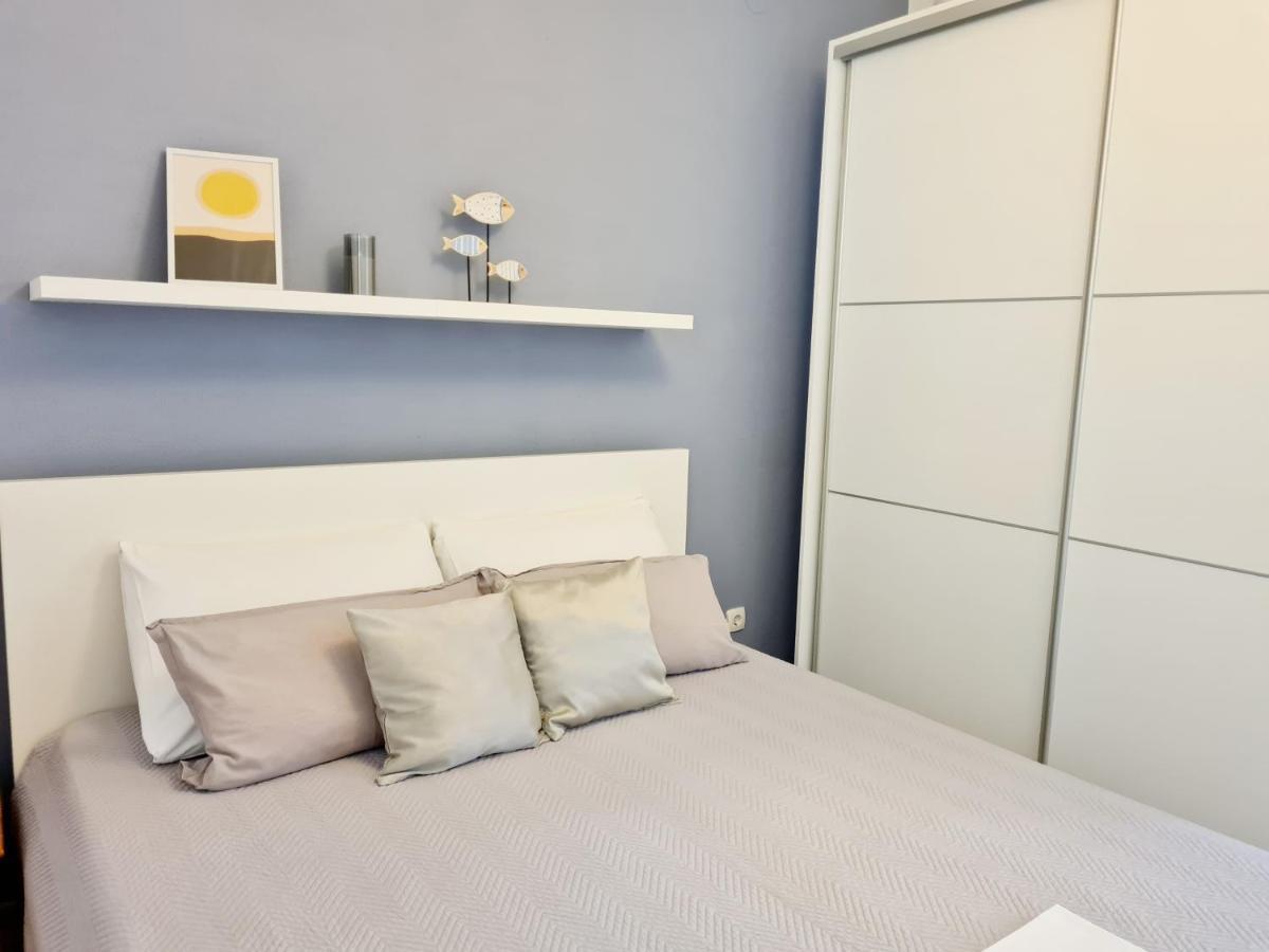 Apartment In Murter Bagian luar foto