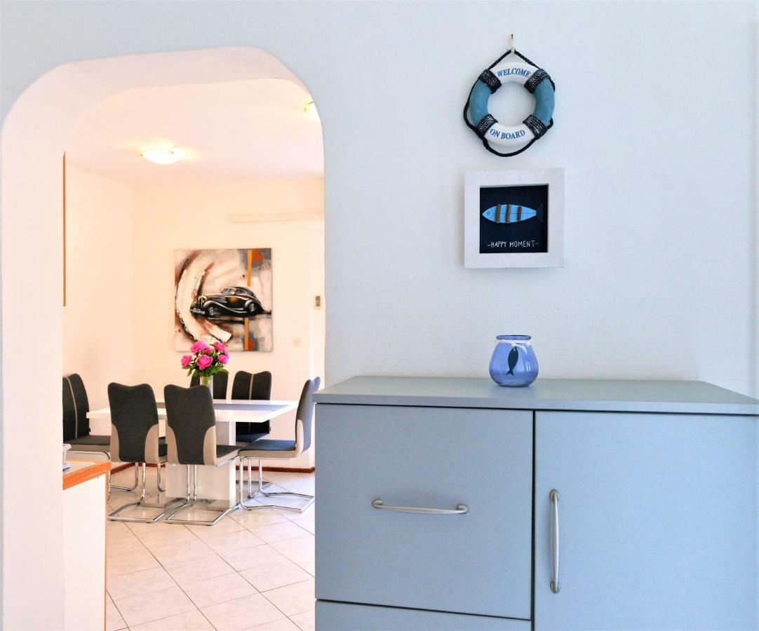 Apartment In Murter Bagian luar foto